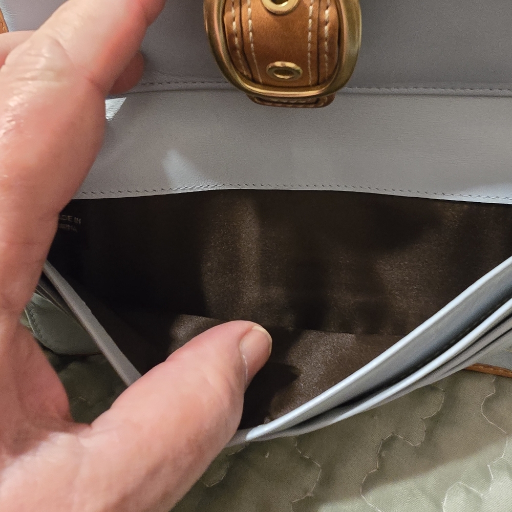 Coach Legacy Tan Leather Trim & Cream Signature Buckle Wallet w/Sky Blue Leather - Picture 5 of 5